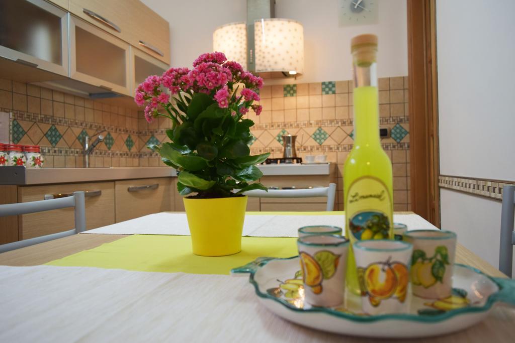 Villa Casa Tonia Praiano Zimmer foto